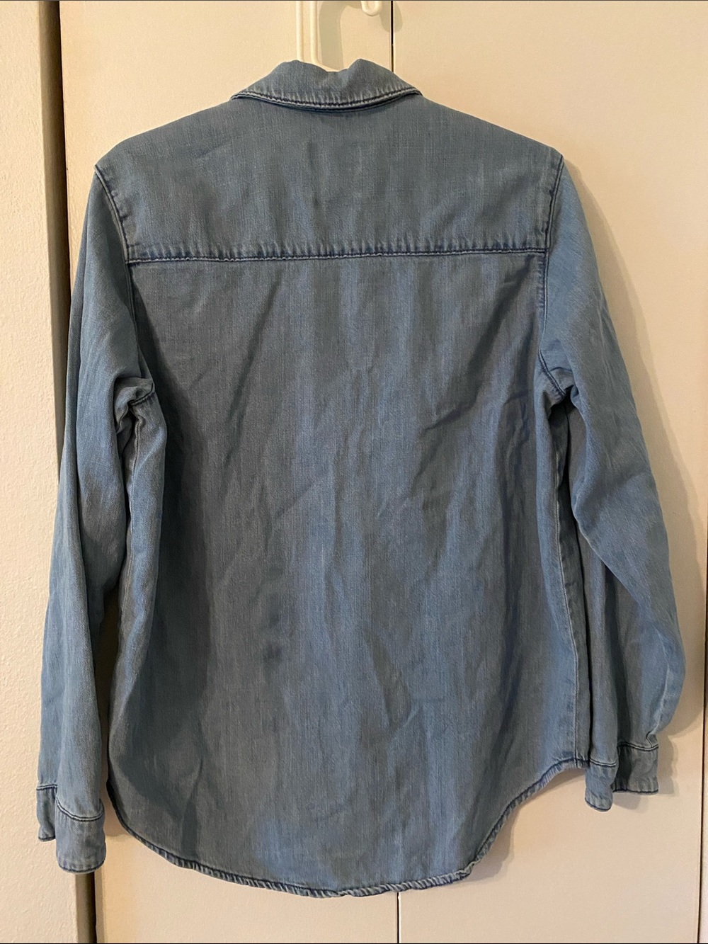 Universal Thread Relaxed Fit Button Down - Picture 2 of 4